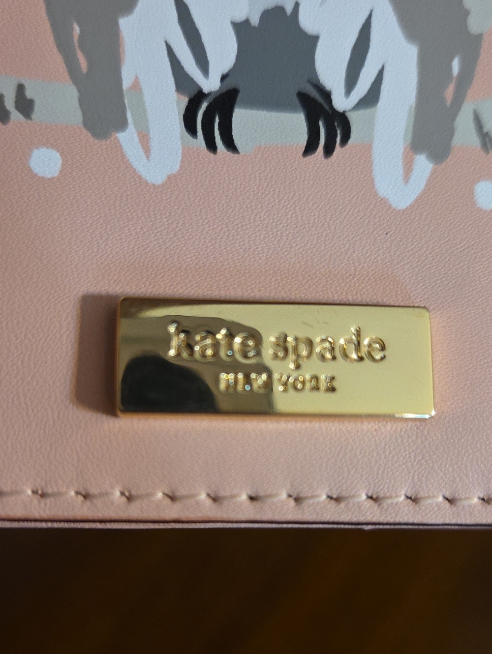 Kate Spade NY Blaze a Trail "Who Me?" Owl Passport Holder EUC - Picture 12 of 12